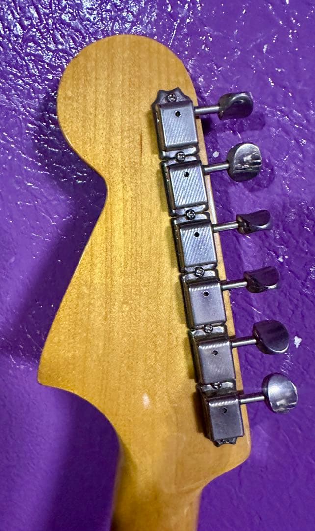 Fender Jaguar Made in Japan ハムバッカー - メルカリ