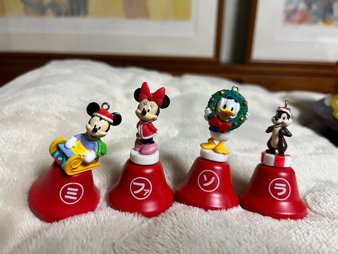 レア！プーさん☆クリスマスツリー☆ベルセット - メルカリ