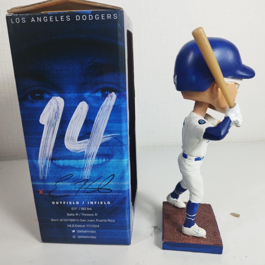 キケ ヘルナンデス ボブルヘッド 球場配布品 エンリケ フィギュア 2