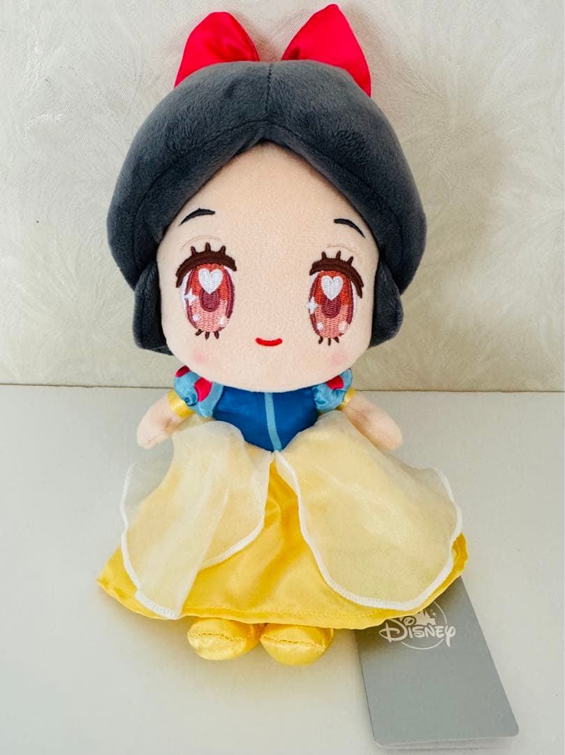 新品タグ付き 白雪姫 tinyぬいぐるみ プラッシュ 人形 ディズニー