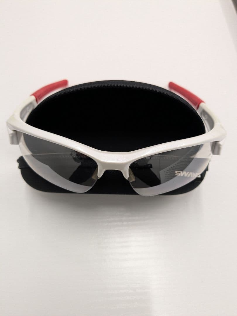 SWANS スポーツサングラス ホワイト/レッド - メルカリ