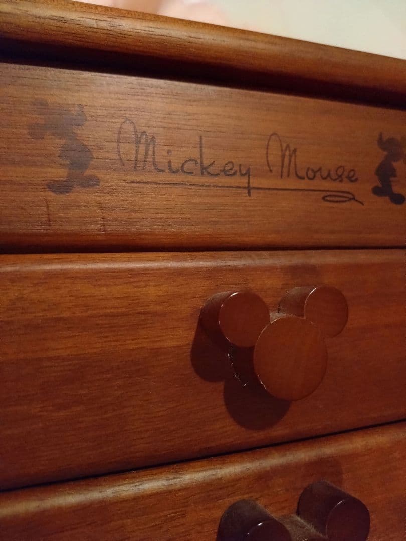 Disney★ミッキーマウス★木製３段アクセサリーケース