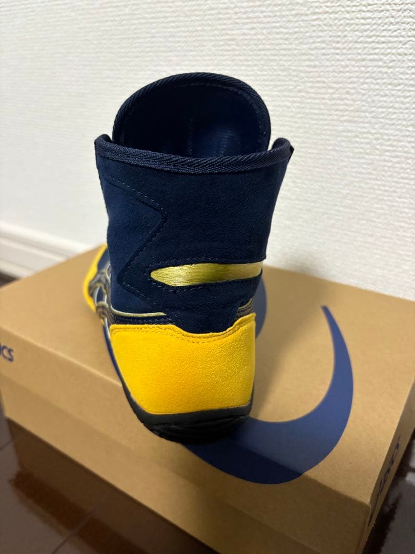 asics レスリングシューズ　ボクシング　23.5cm