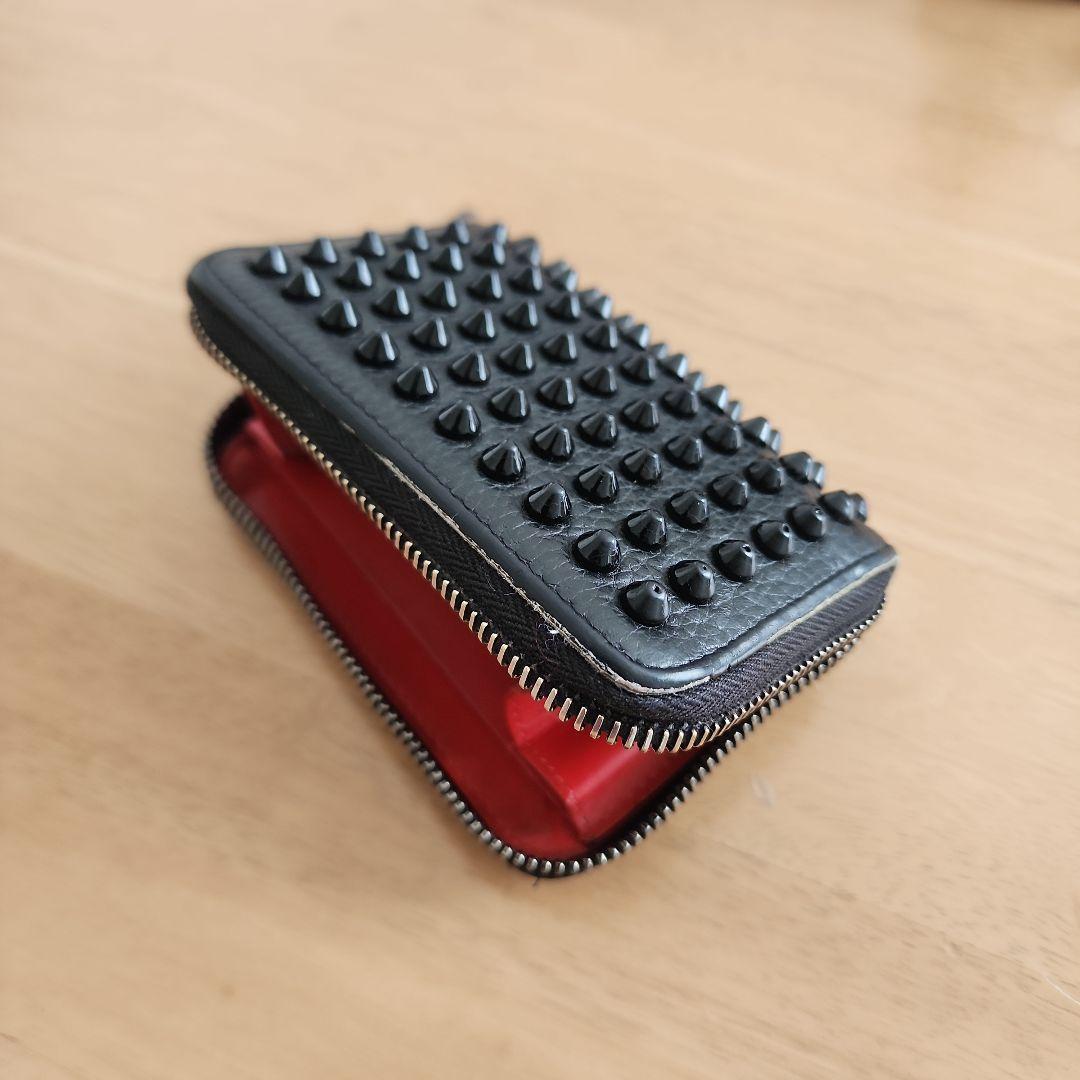 希少】クリスチャンルブタン パネトーネ スタッズ ミニ財布 コイン