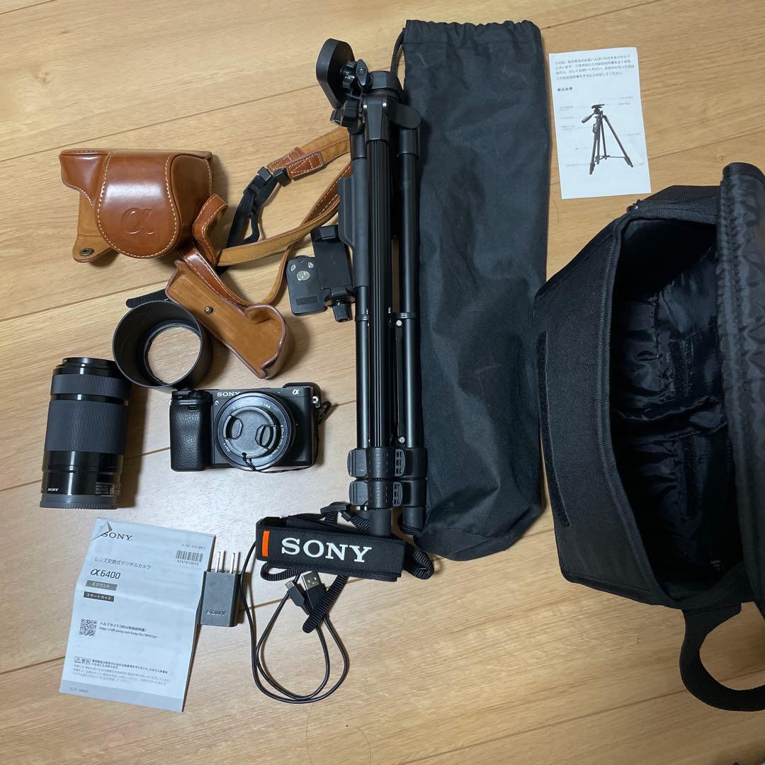 SONY ILCE-6400Y ダブルズームレンズキット ミラーレス一眼カメラ「α6400」ダブルズームレンズキット（シルバー