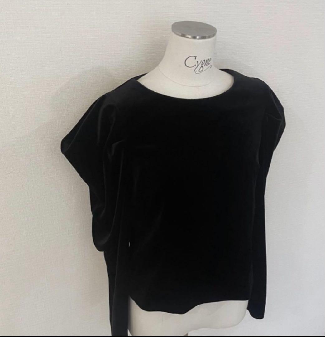 ★新品未使用★Cygne ベロアトップス Agathe サイズ0