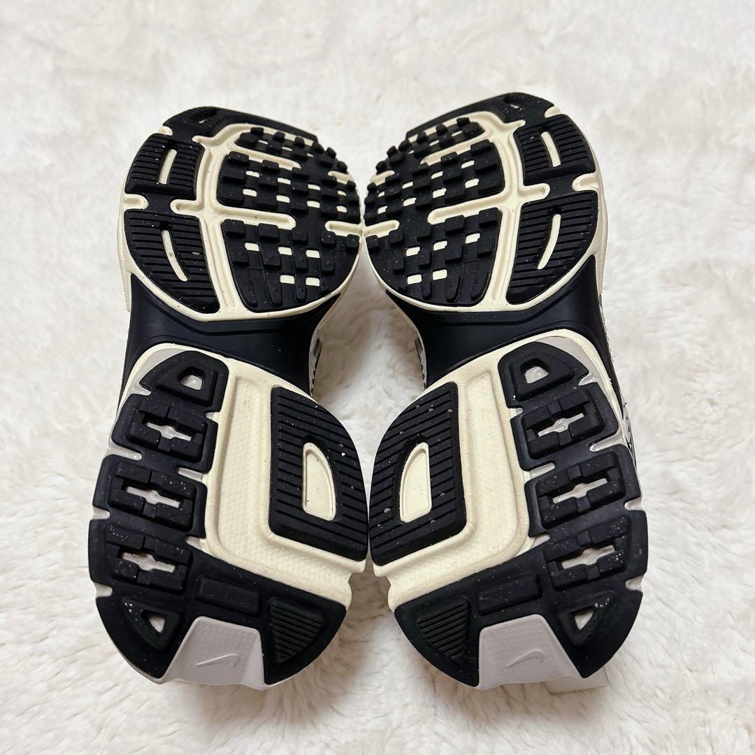 n*︎様 NIKE W V2K RUN FD0736-100 【23.5cm】