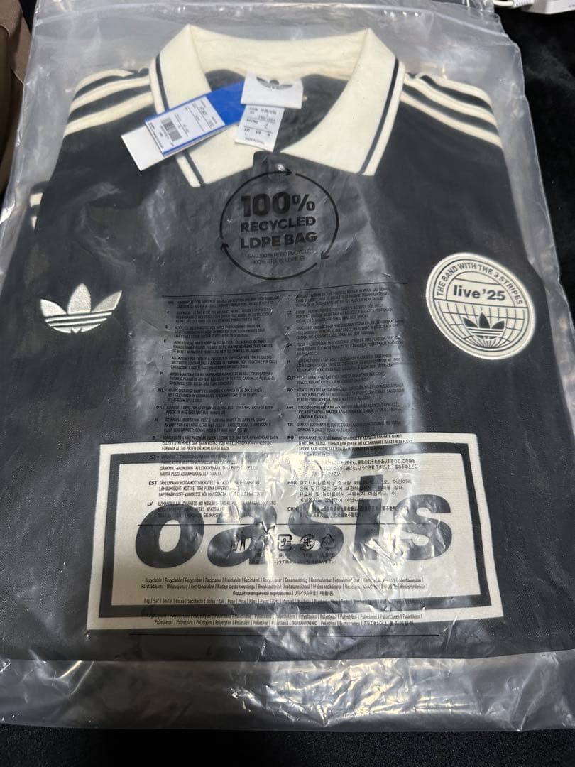 oasis オアシス　日本　限定 XL アディダス　ツアージャガードジャージー