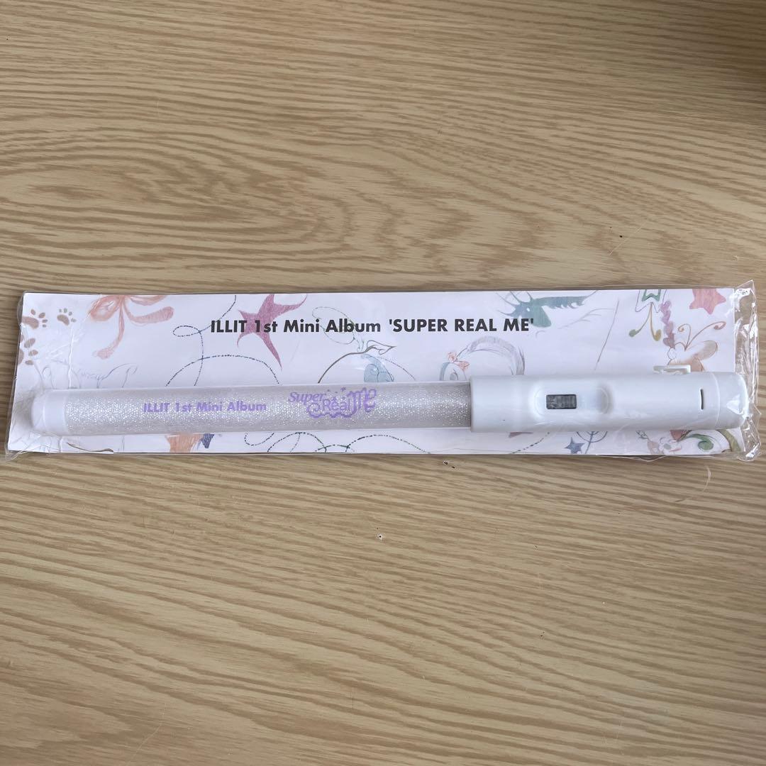レア) ILLITアイリット デビューショーケース 来場者限定特典 ペン