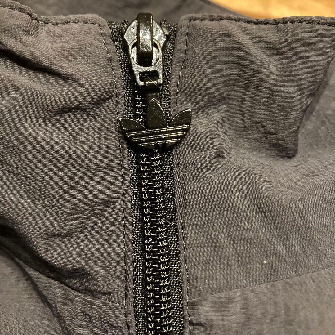 目黒蓮さん着用/アディダス/トラックジャージ/トリコロール