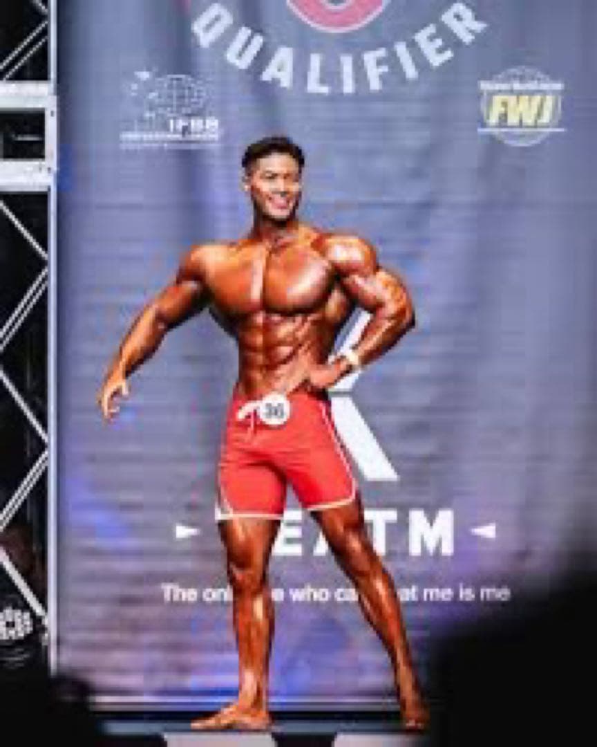 LYFT Mサイズ サーフパンツ - メルカリ