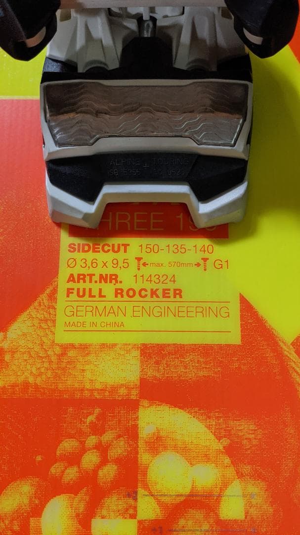 196 VOLKL Three 3 + Marker Griffon - メルカリ