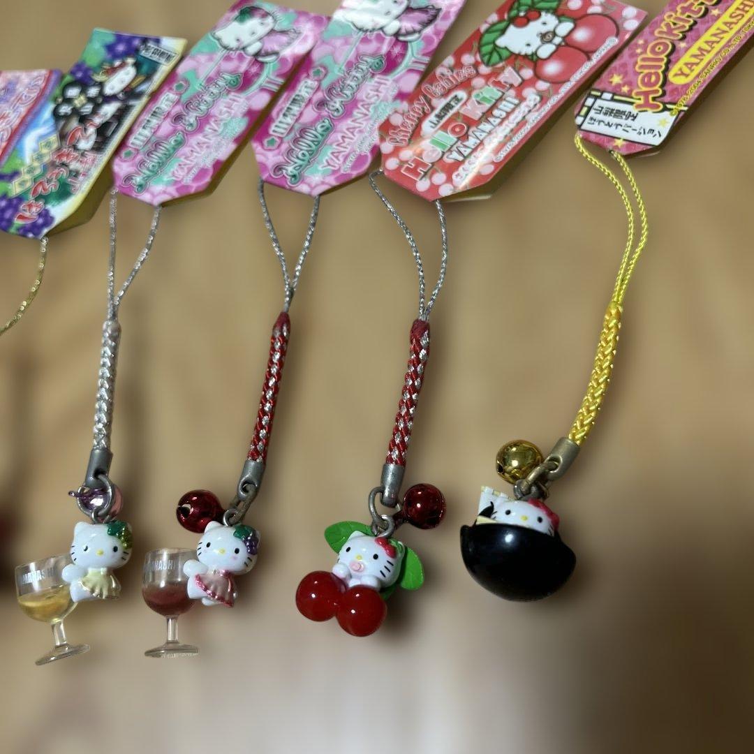 ご当地キティ 山梨限定 7種セット 根付けストラップ