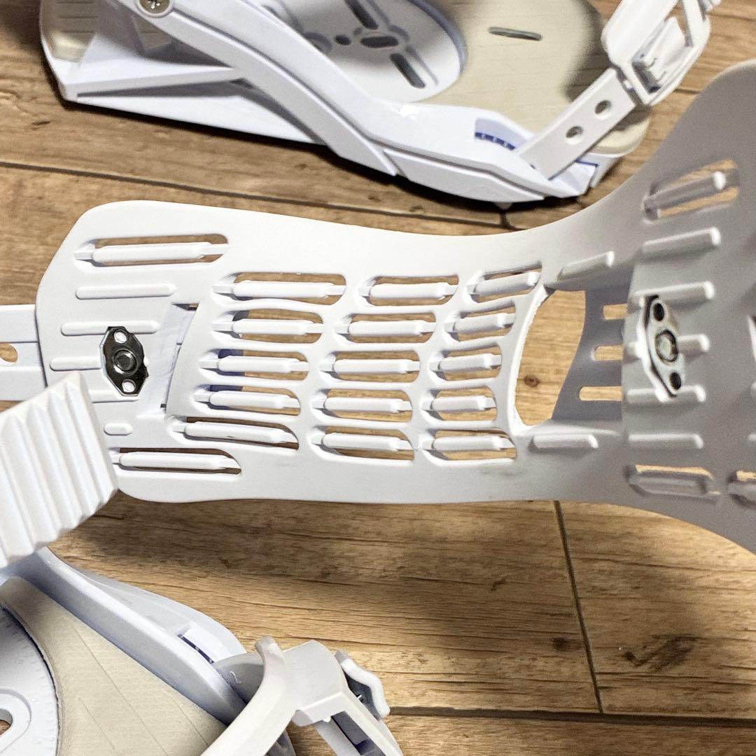 美品 HEADビンディングホワイトレディースS (22.5~25.0cm)