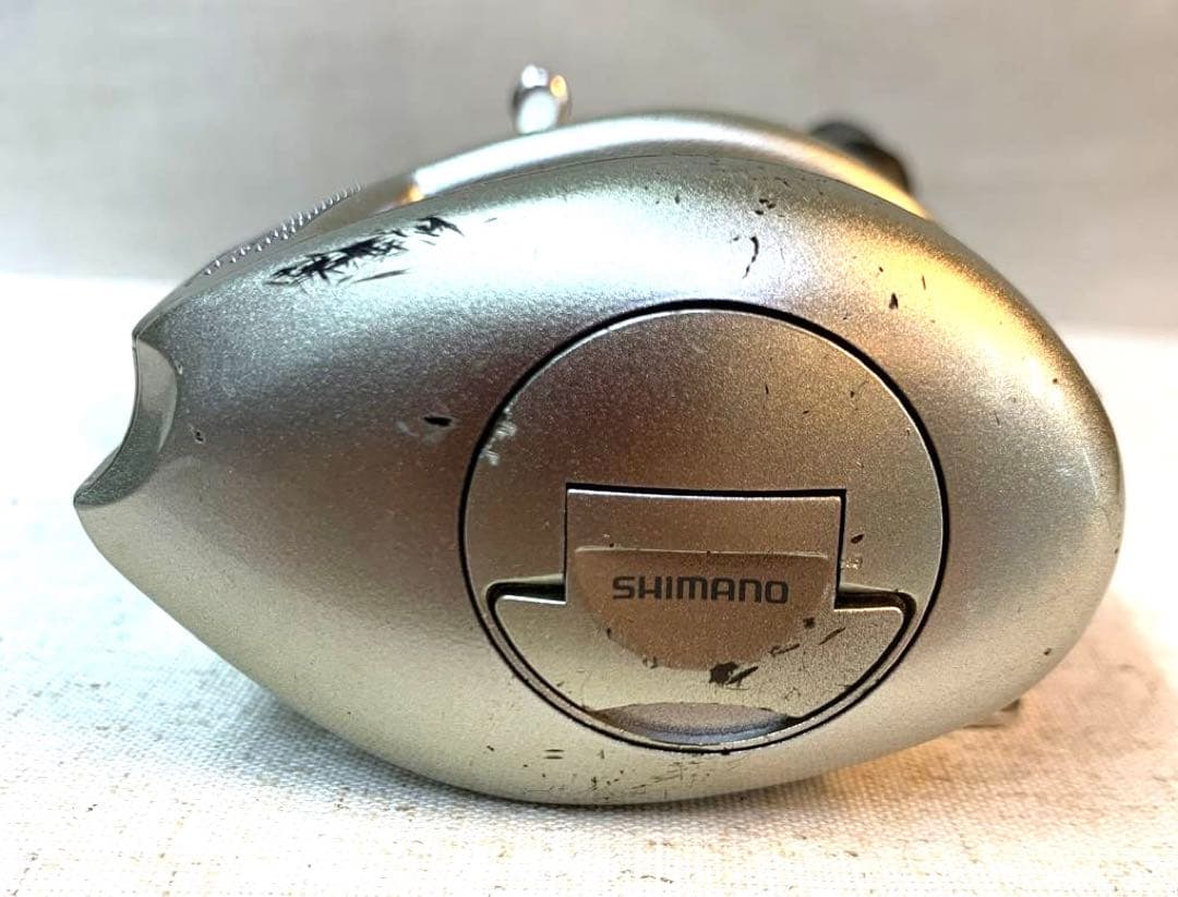 シマノ 00スコーピオンメタニウムMg 右巻き ハンドルZPI