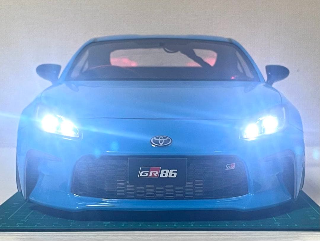 タミヤラジコンボディ GR86 ブライトブルー風 - メルカリ