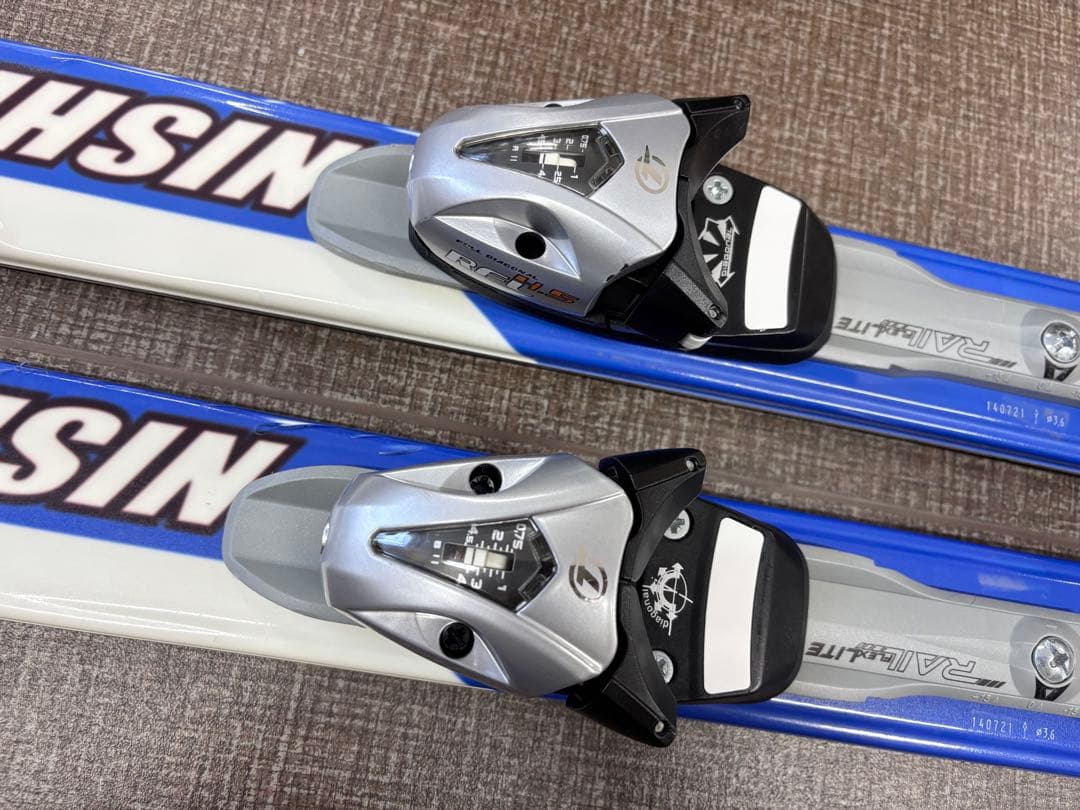 NISHIZAWA スキー板 ストック セット KINDER - メルカリ