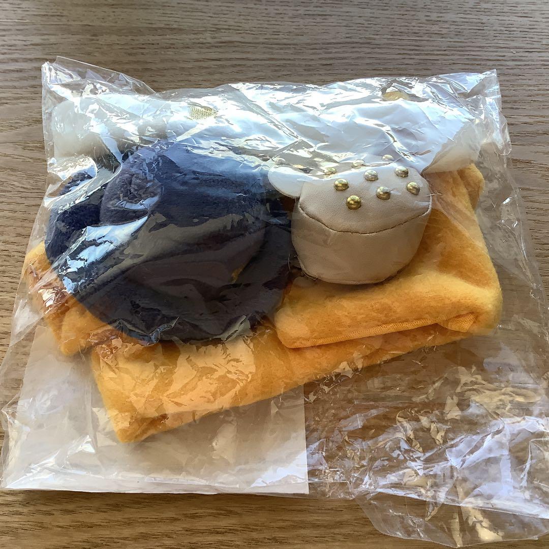 新品未開封　リラックマストア限定　ノベルティ　ぬいぐるみ　おきがえセット　非売品