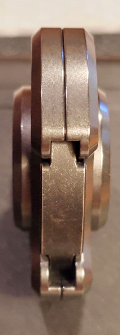 JuzhEDC RADIATION ジルコニウム フィジェットトイ