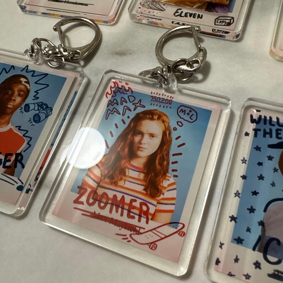 A*a様 ストレンジャー・シングス 落書きデザイン キーホルダー全6種類