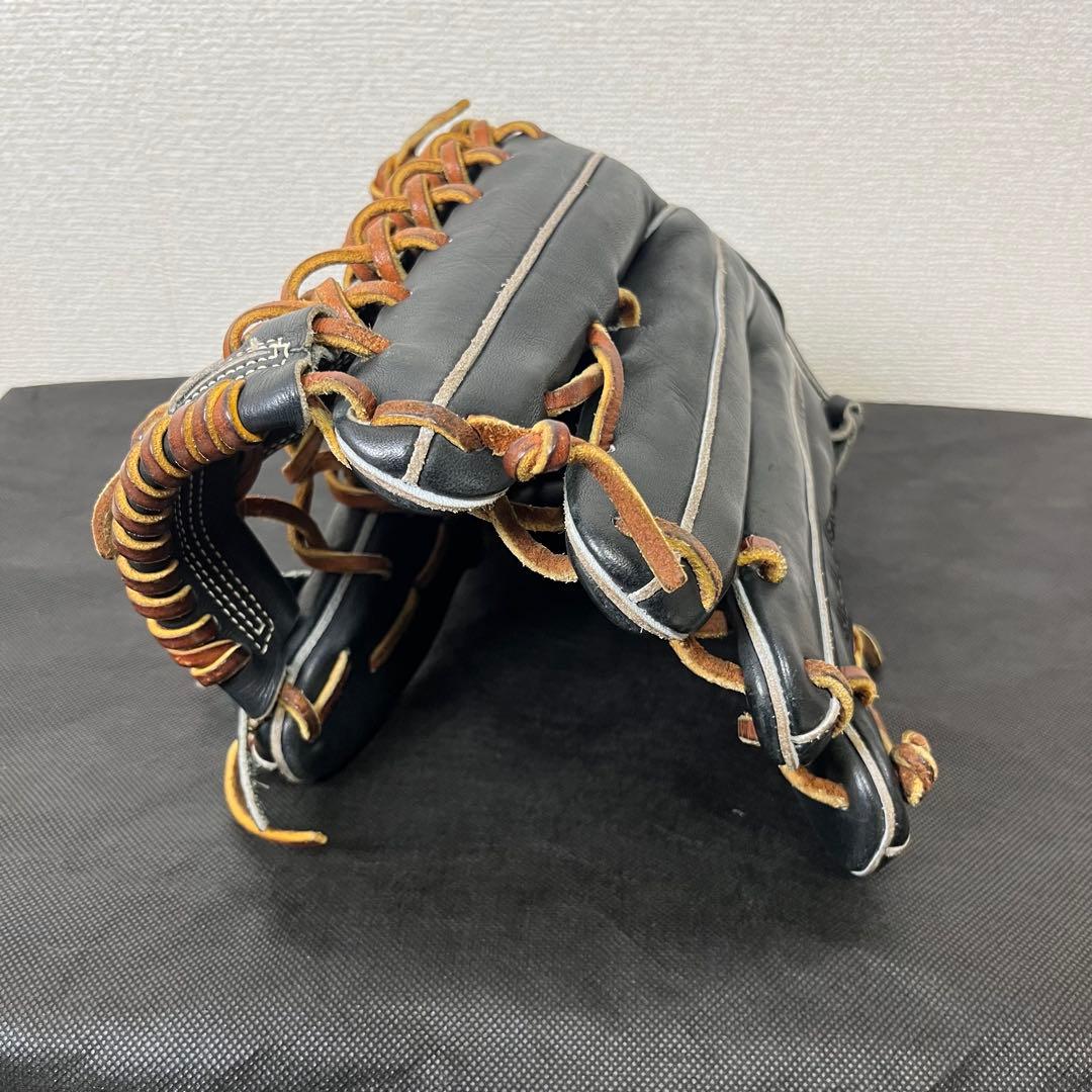 極美品】アンダーアーマー 外野用 硬式グローブ ブラック QBB0088