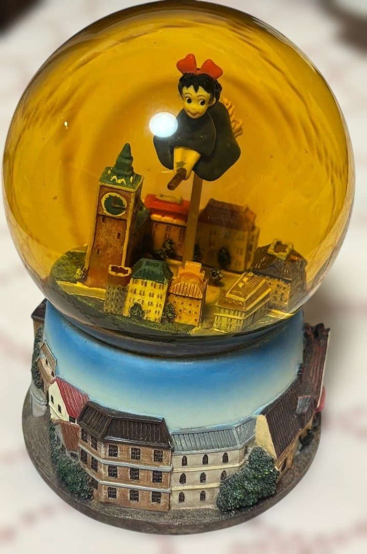 魔女の宅急便　スノードーム　どんぐり共和国