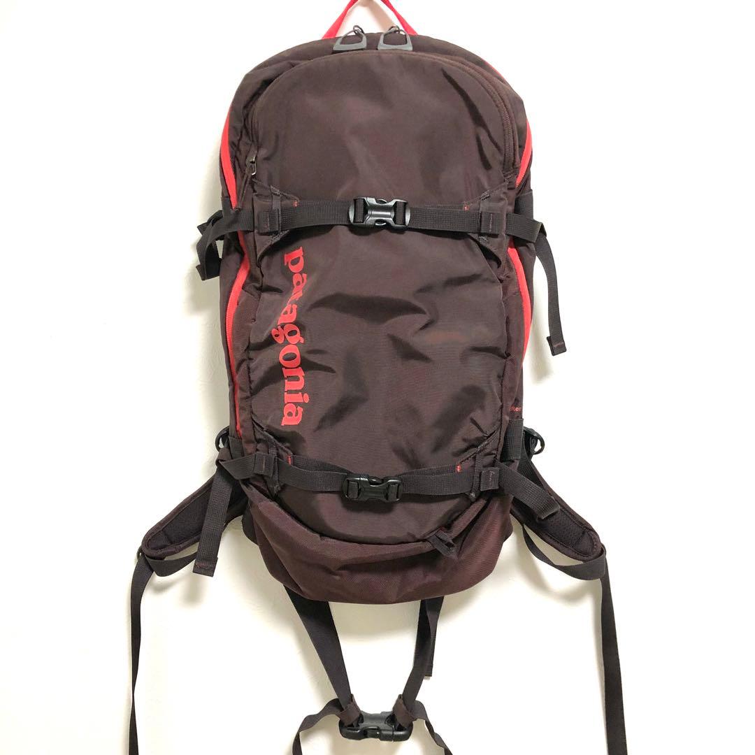 美品 廃盤レア パタゴニア スノードリフター 20L スノーボード着用可
