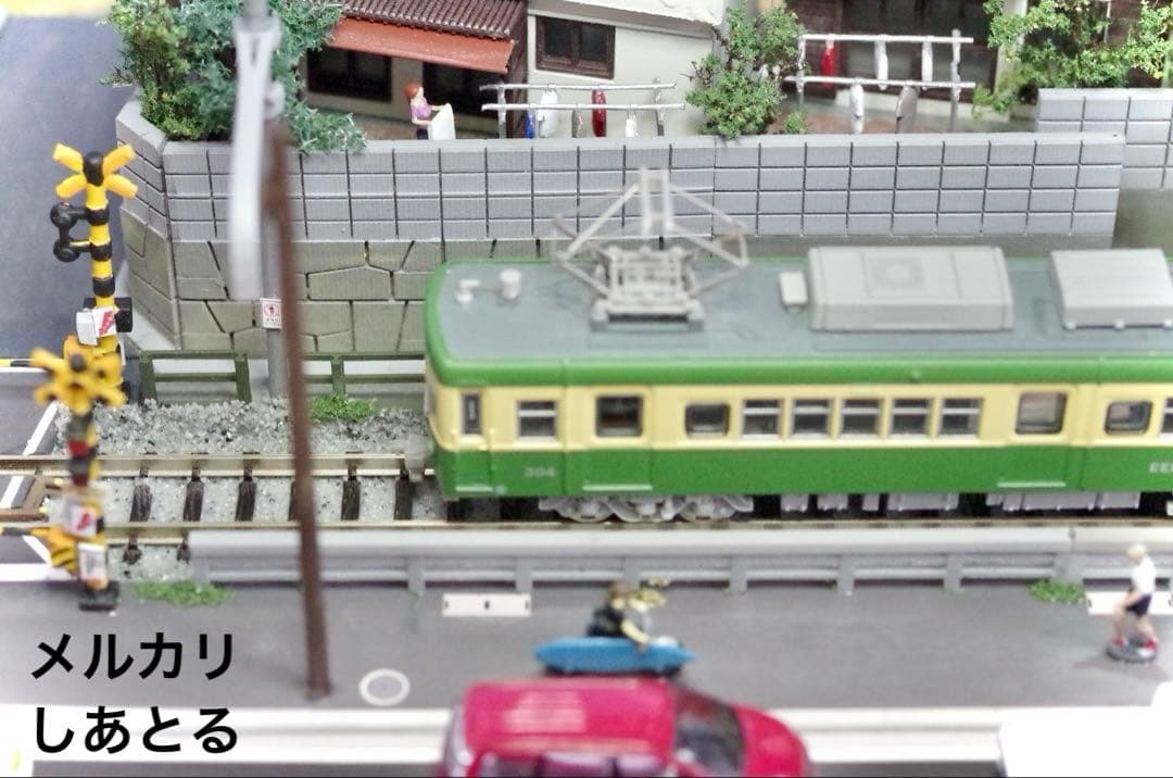 江ノ電 腰越3号踏切 鉄道ジオラマ展示台 Nゲージ 鉄コレ 鉄道模型 b