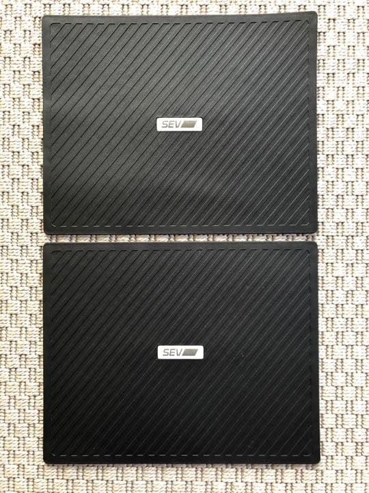 SEV フラットパネル 2枚セット 画像に写っているパネル2枚のみ
