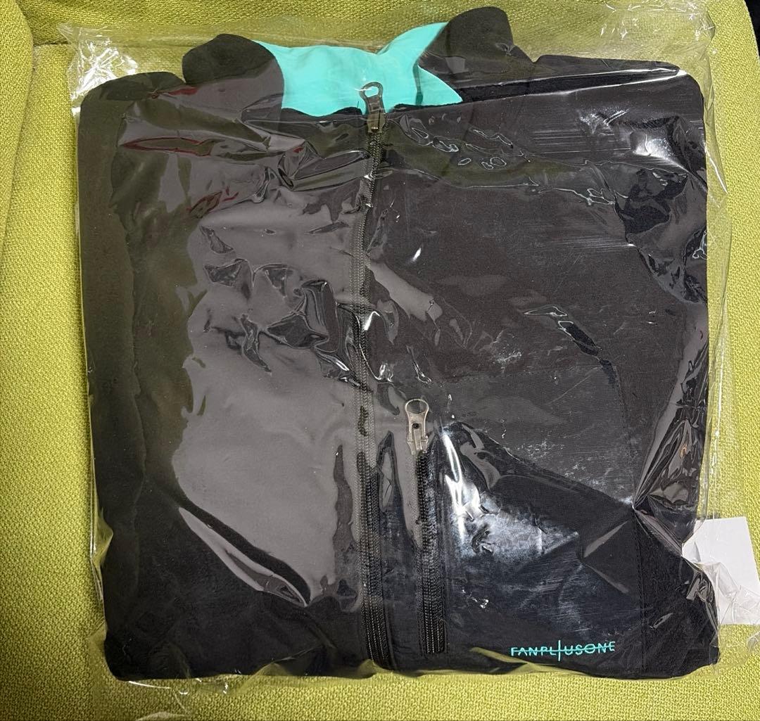 Gdragon ファンミーティングreversible jumper