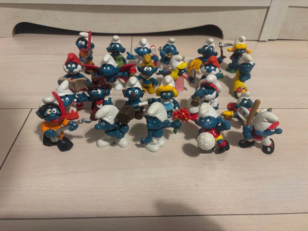 ①スマーフ フィギュア 23体セット 楽天市場】ヴァニティスマーフ フィギュア SMURFS スマーフシリーズ