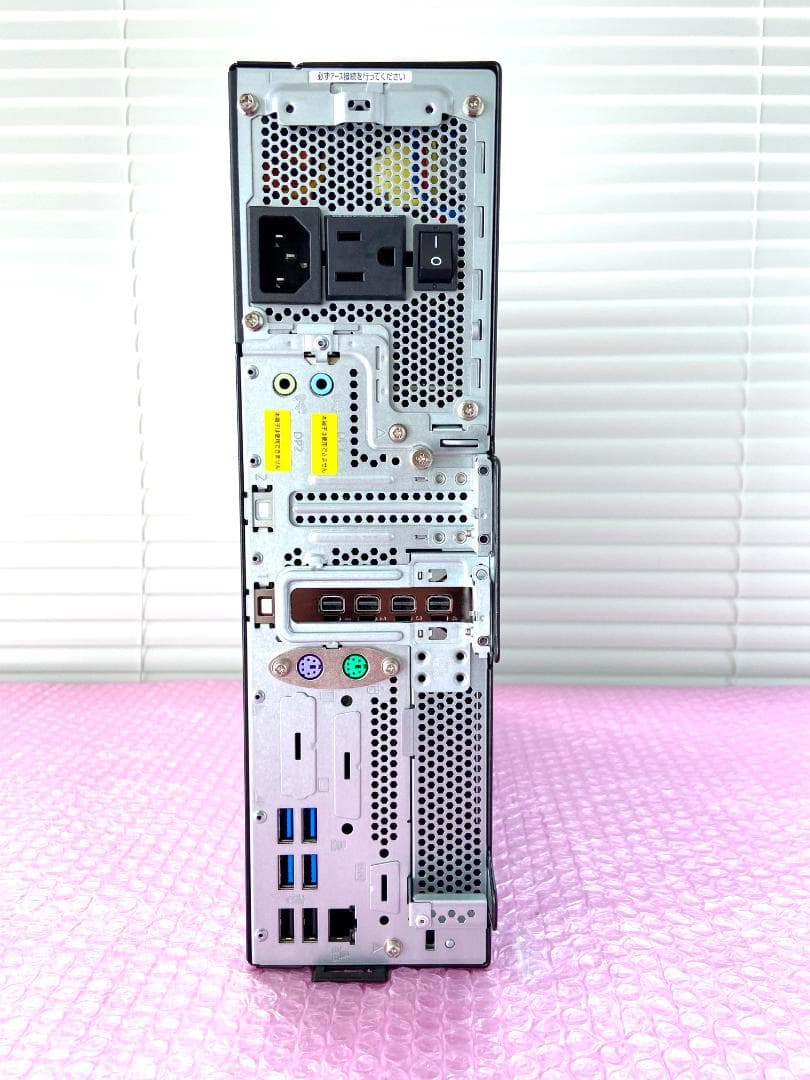 富士通 J5010 32GB SSD512G NVMe 第10世代 Quadro - メルカリ