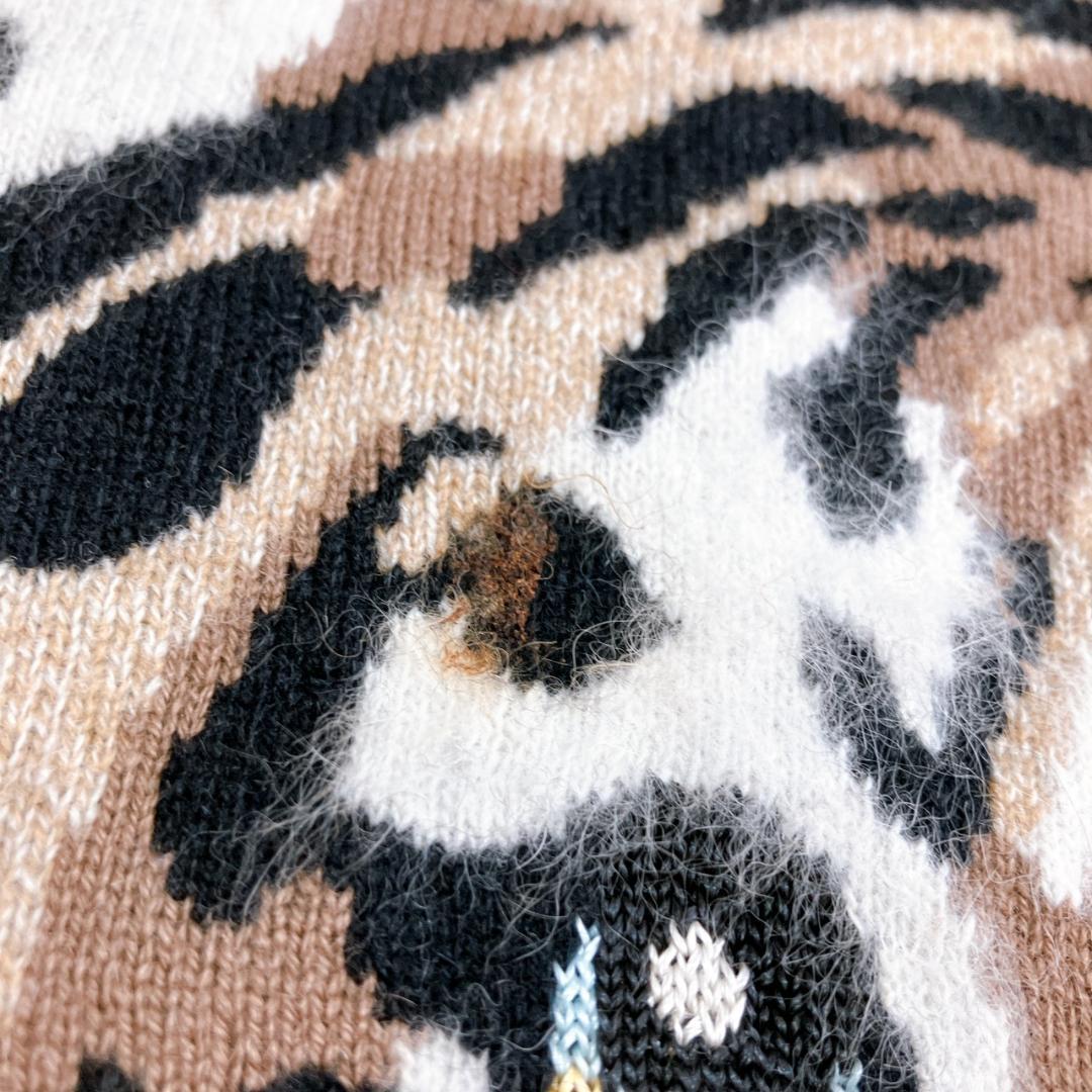 美品】 伊太利屋 トラモチーフタートルネックセーターダークグリーン