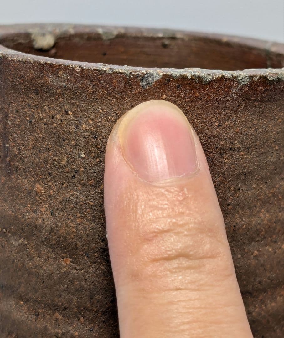 岡山県重要無形文化財 伊勢崎満 備前焼 緋襷四方花入 合箱 花瓶 花器