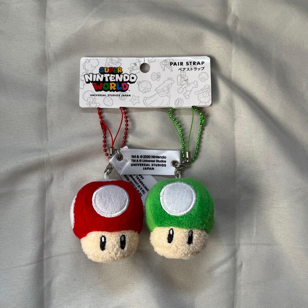 USJ限定】SUPER NINTENDO WORLDキノコ ペアストラップ - メルカリ