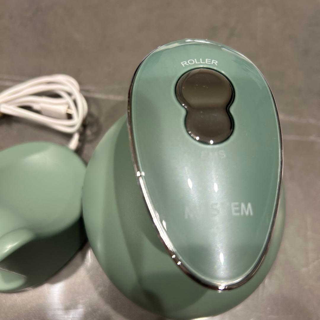 MUSTEM 美顔器 グリーン USB充電式 - メルカリ