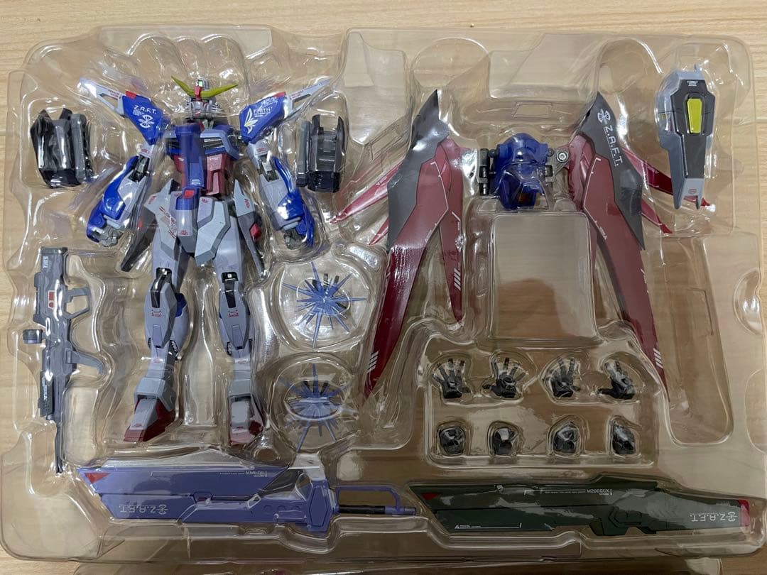 メタルロボット魂 デスティニーガンダム 光の翼セット re:coordinate