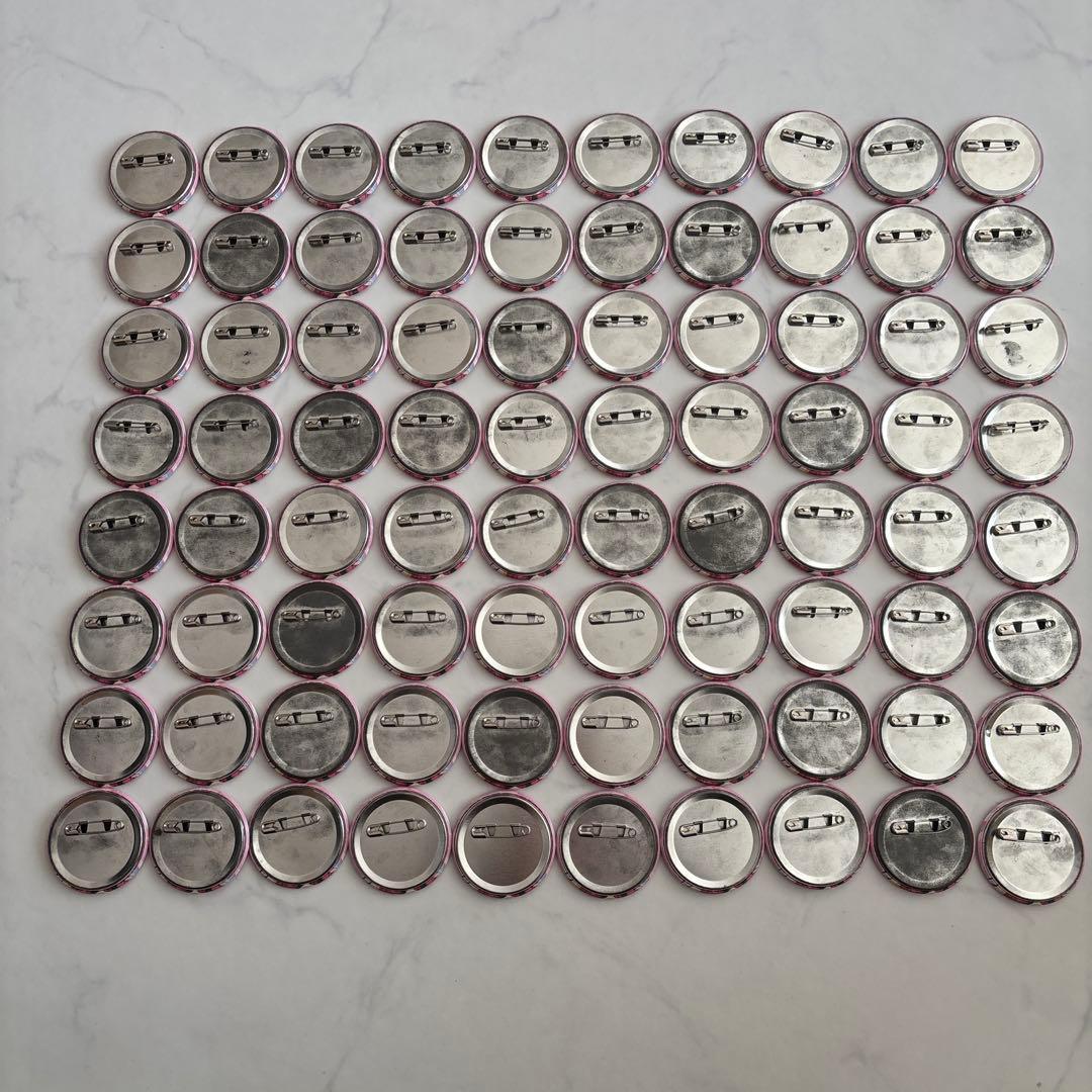 さとみくん 缶バッジ すとめも9