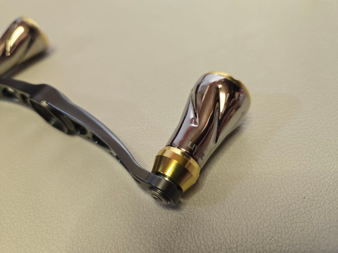 LIVRE CRANK 100 フォルテノブ リブレ ベイトリール ハンドル