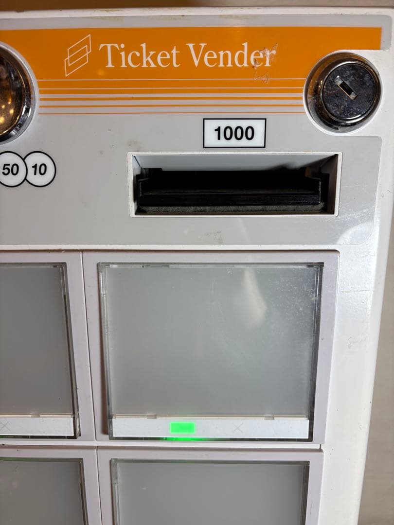 GLORY VT-S10 券売機 卓上型 鍵付 食券機 業務用 新札新硬貨非対応