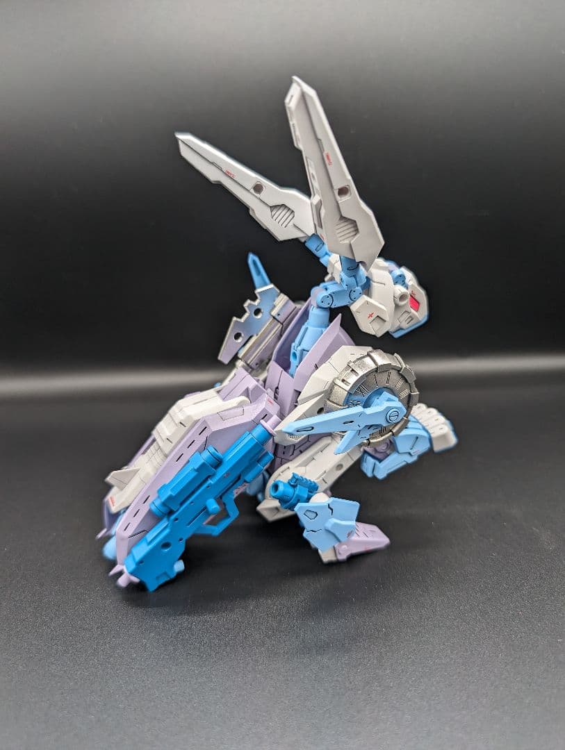 トムトム全塗装完成品メガミデバイスカオスアンドプリティアリス+九尾