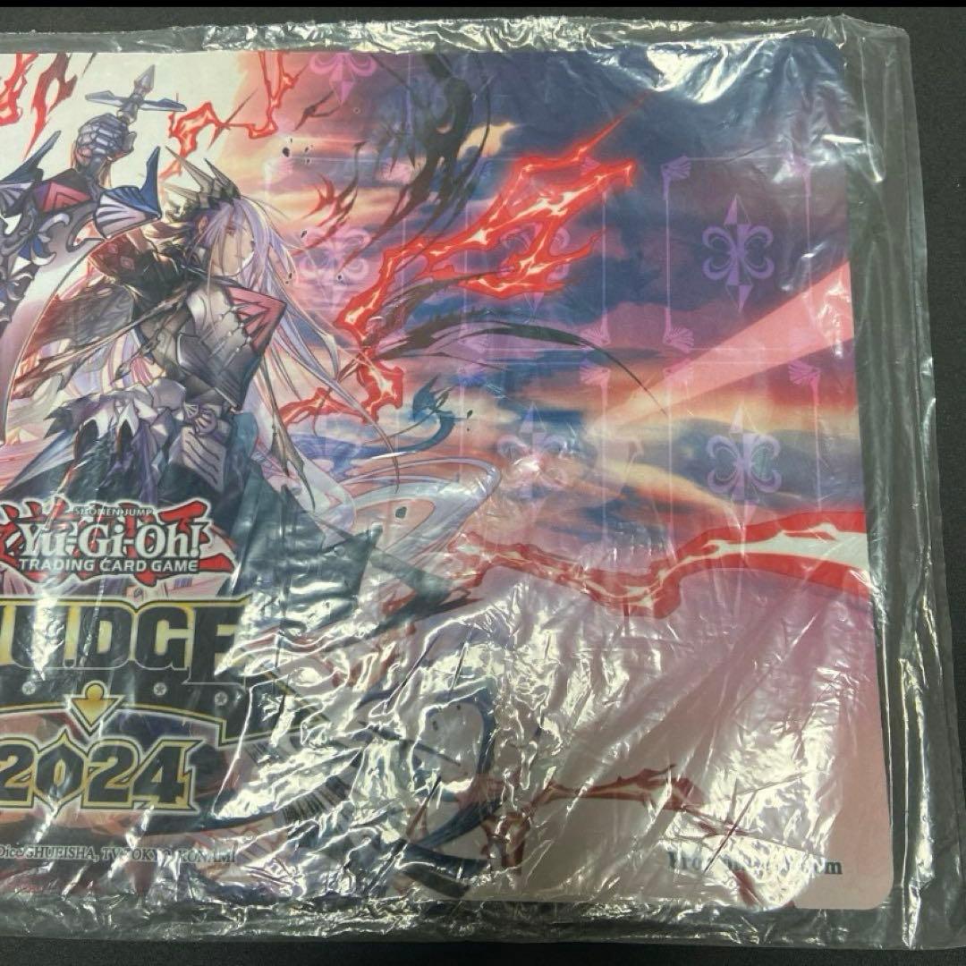 新品未開封　赫聖の妖騎士 プレイマット