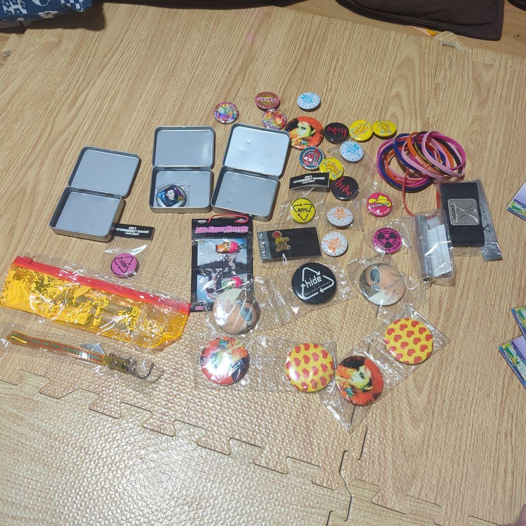 x Japan hide ジャンク　グッズcdバッジチラシ本等超大量セット