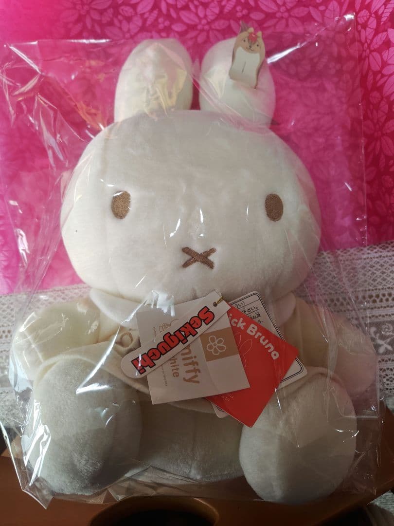 miffy whiteシリーズ ミッフィー 花柄ドレスM ぬいぐるみ
