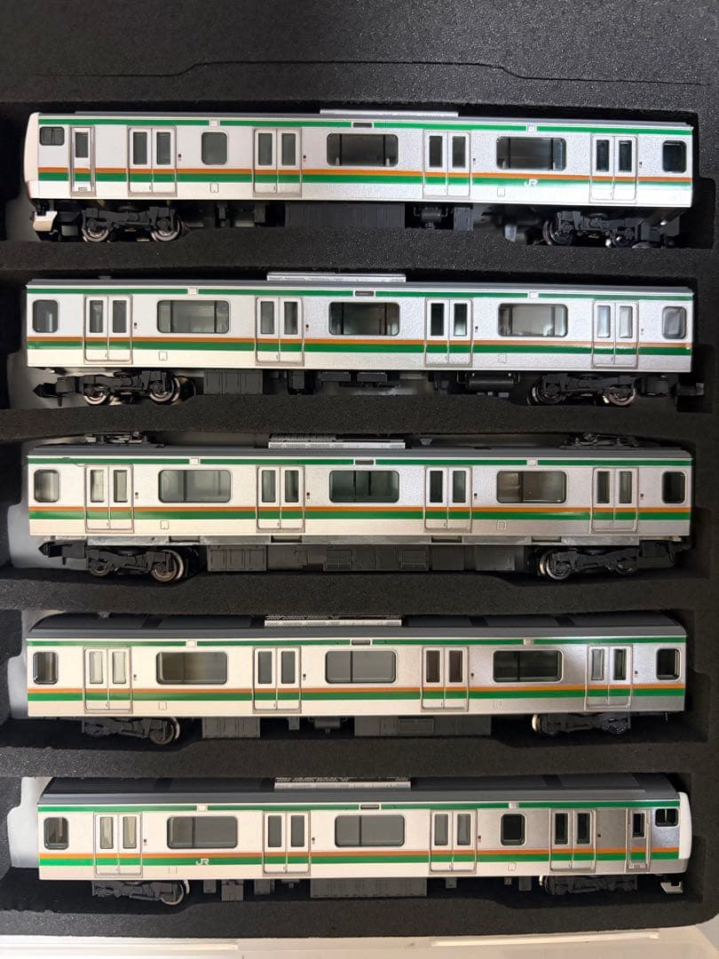 KATO E217系　東海道線　TOMIX E233 3000系　近郊電車　JR
