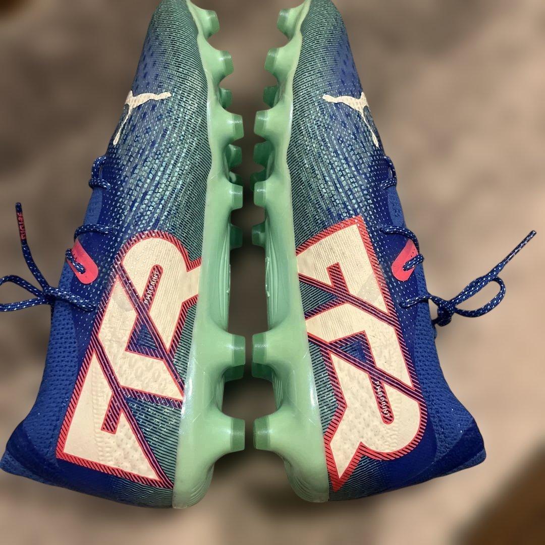 プーマ フューチャー Future 7 アルティメットトップモデル 水色