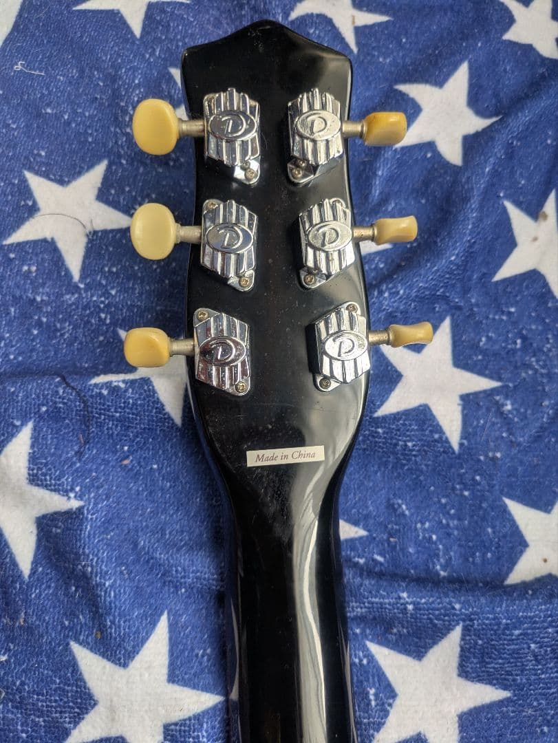 ジミー・ペイジ愛用！　Danelectro エレキギター