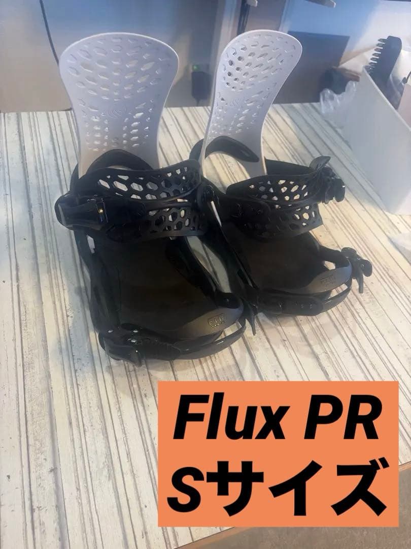 Flux（フラックス）PR ホワイト　Sサイズ フラックス（FLUX）（メンズ、レディース）スノーボードビンディング