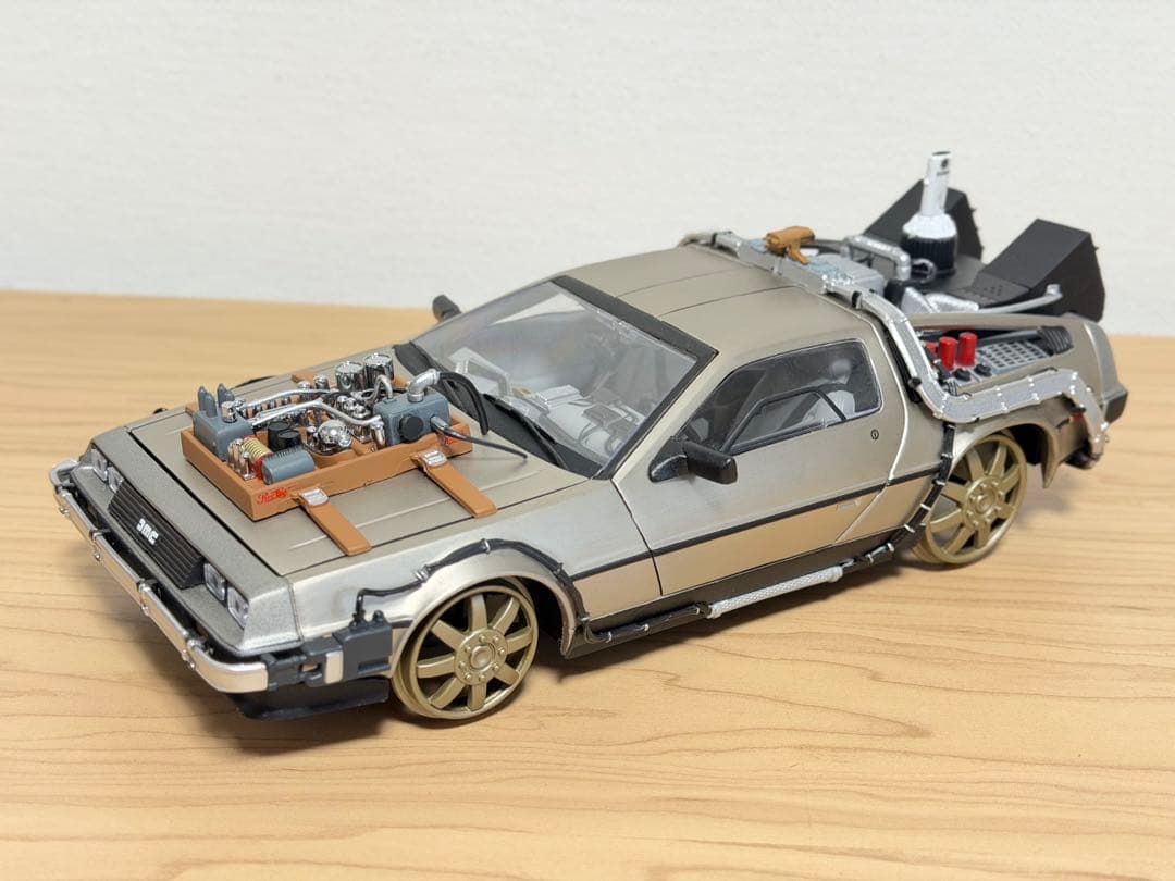 【レア】1/18 デロリアン⭐︎サンスター⭐︎バック・トゥ・ザ・フューチャー 3