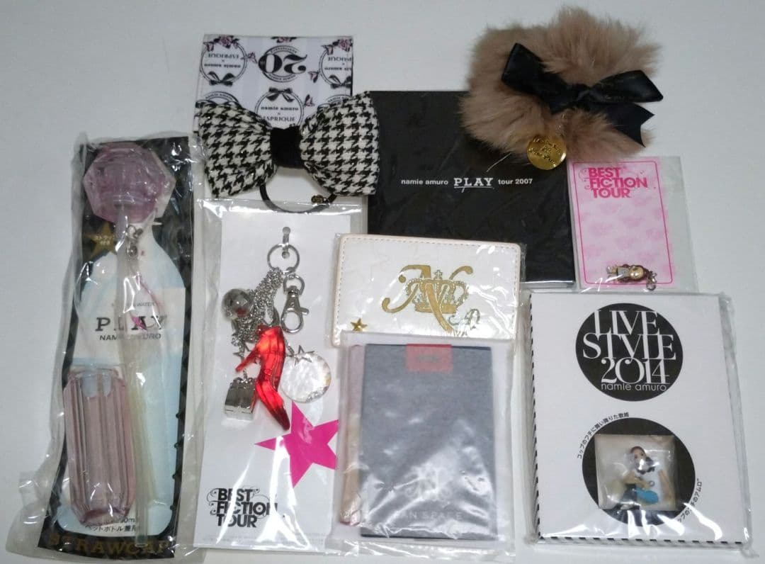 安室奈美恵グッズまとめ売り26点 最終価格